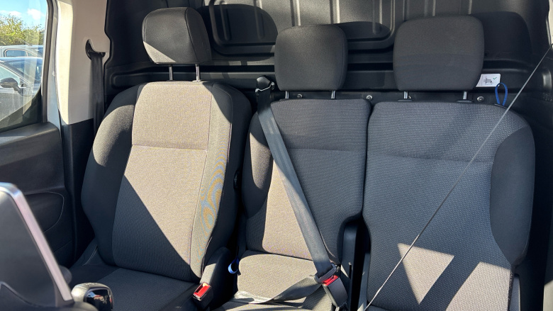 Peugeot Partner Long Diesel 850 1.5 BlueHDi 100 Professional Crew Van